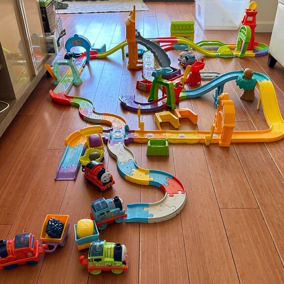 Thomas & Friends My First Railroad Railway Pals Talking Toy Train Sets - Picture 9 of 17